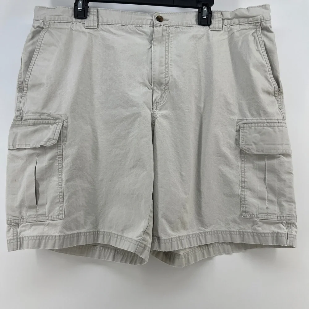 LL Bean Mens 42 Natural Fit Cargo Shorts Khaki Tan‎ Cotton